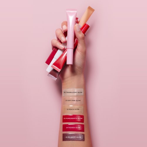 CLARINS Lip Perfector - Glow Lip Enhancer - Lip and Cheek Gloss CLARINS Lip Perfector - Glow Lip Enhancer - Lip and Cheek Gloss